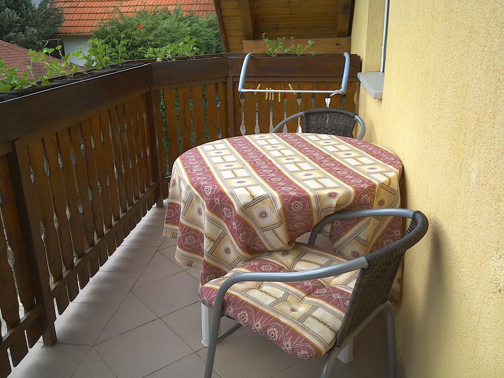 Akacfa Hortenzia Apartman Zalakaros Buitenkant foto