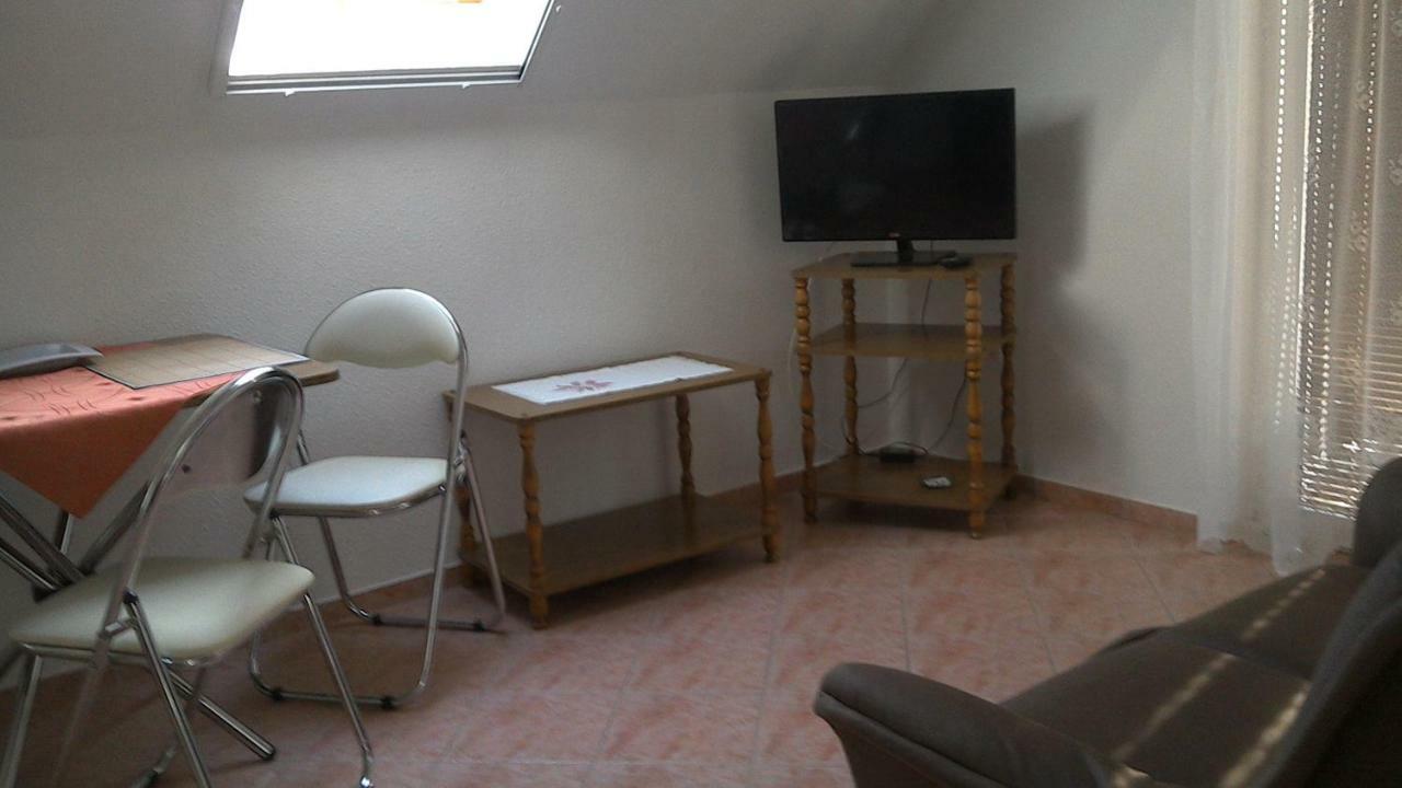 Akacfa Hortenzia Apartman Zalakaros Buitenkant foto